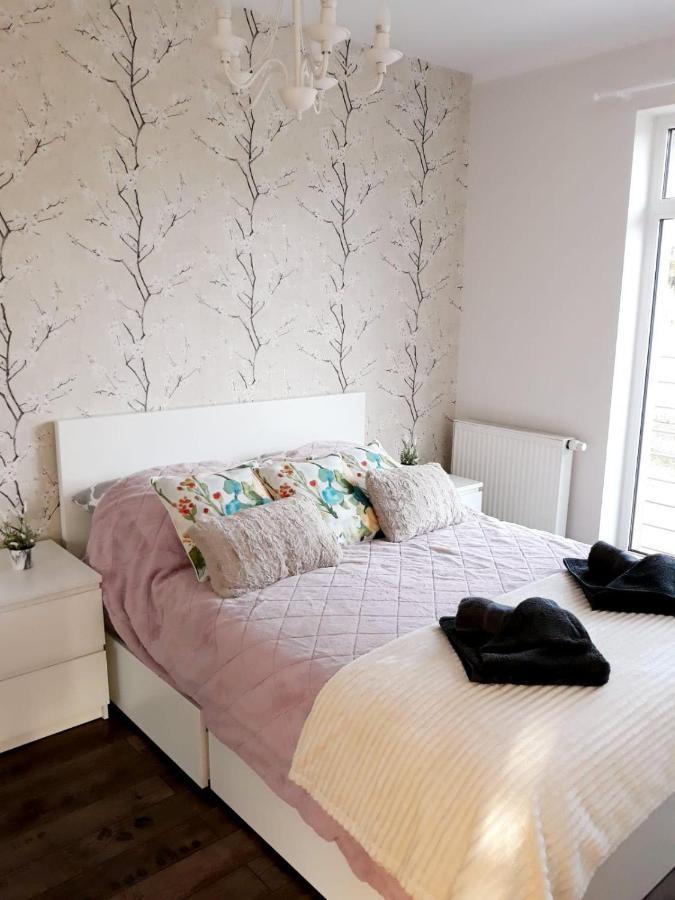 Appartamento Przy Centrum Jelenia Góra Esterno foto