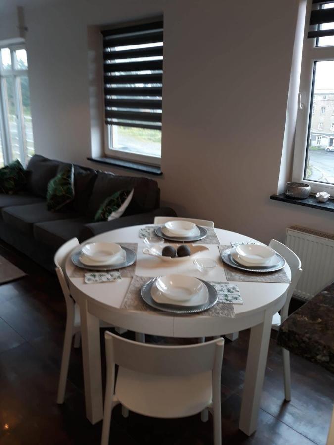 Appartamento Przy Centrum Jelenia Góra Esterno foto