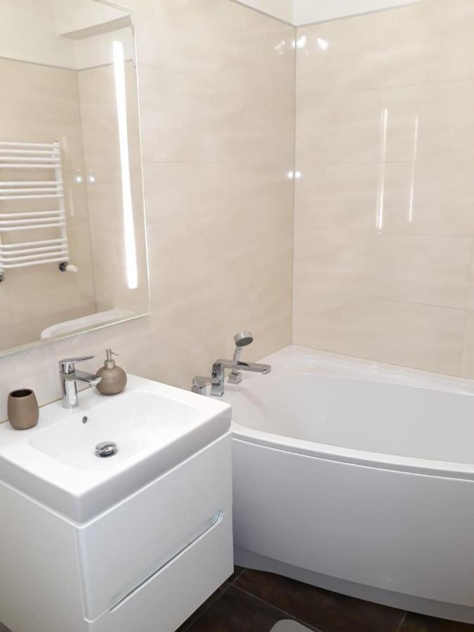 Appartamento Przy Centrum Jelenia Góra Esterno foto