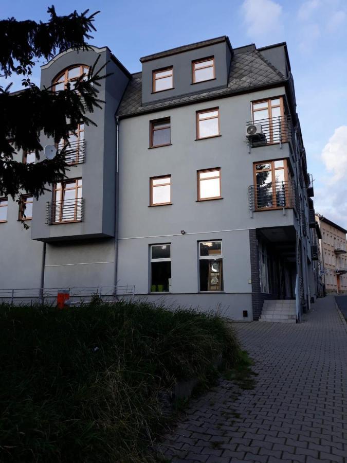 Appartamento Przy Centrum Jelenia Góra Esterno foto